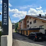 Zirbenhof Ξενοδοχείο 4*