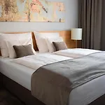 Ξενοδοχείο Zirbenhof 4*