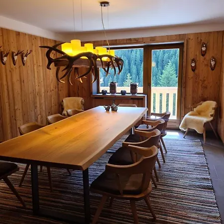 Zirbenhof Отель Хохфюген