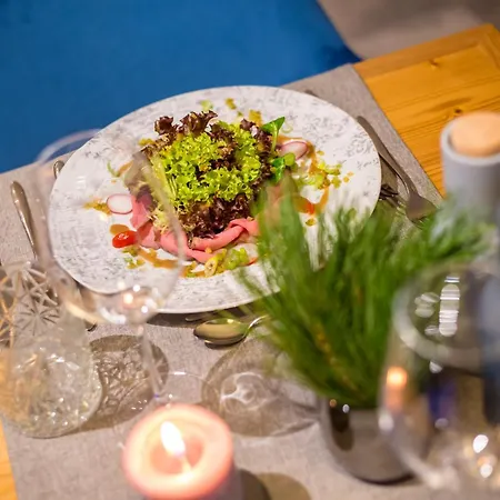 Zirbenhof 4* Хохфюген